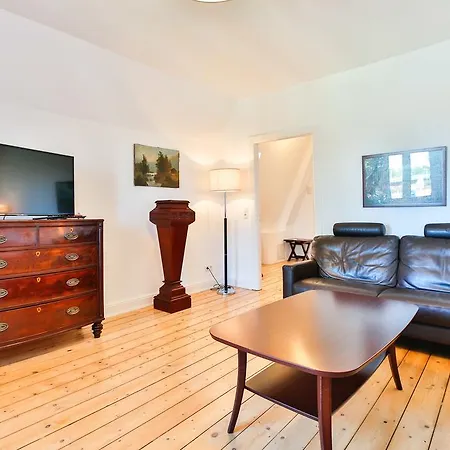 Riverside Apartment Lubeck